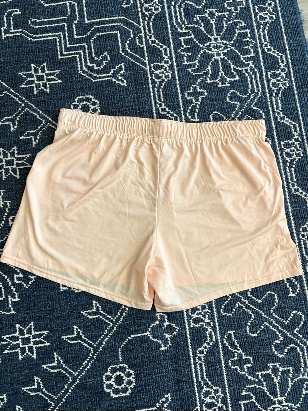 Liberty Pro Peach Athletic Shorts with Black Zip Pockets - Picture 5 of 5